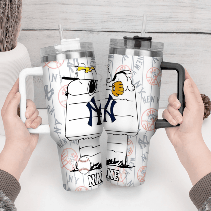 Snoopy Tumbler, New York Yankees Stanley Tumbler Wrap, MLB Tumbler Cup Tumbler Engraved 40Oz, Handle Lid Stainless Steel - Image 4