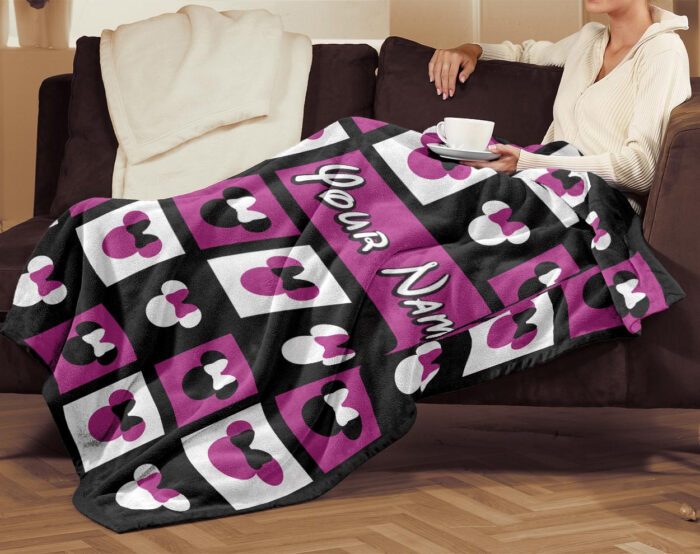 Personalized Minnie Mouse Blanket, Disney Blanket, Custom name Blanket - Image 2