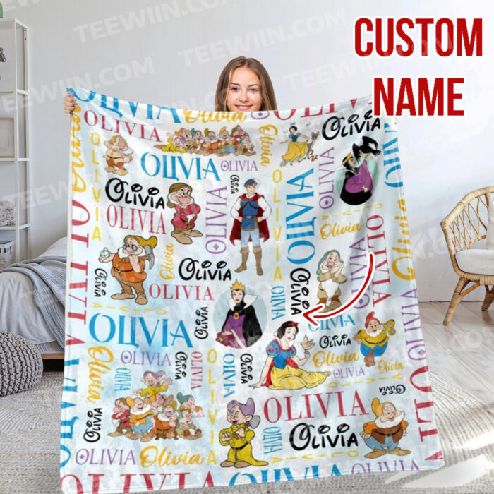 Personalized Snow White and the Seven Dwarfs Blanket, Disney Custom Name Blanket - Image 9