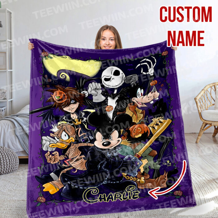 Disney Fall Disneyland Halloween Blanket, Mickey Mouse Fleece Blanket Mickey Mouse - Image 4