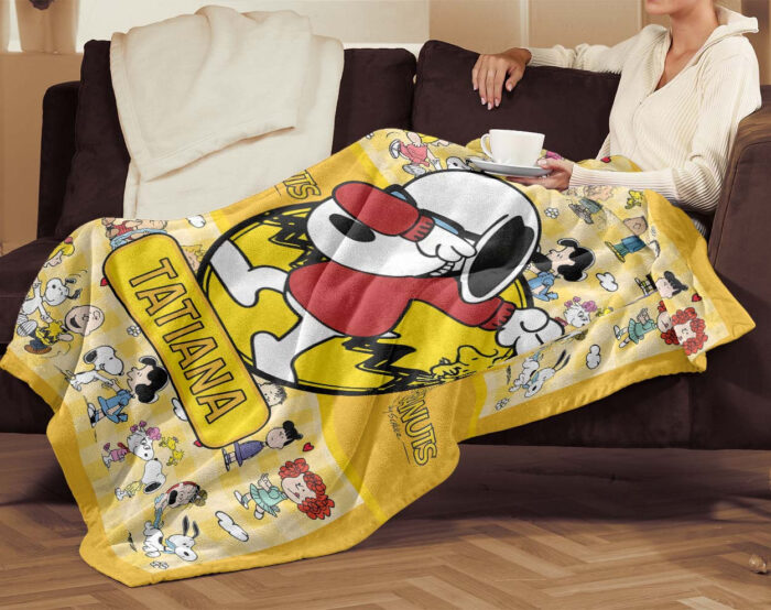 Personalized Snoopy Lovers Blanket, The Peanuts Custom Name Snoopy Blanket, Baby Shower Blanket - Image 4