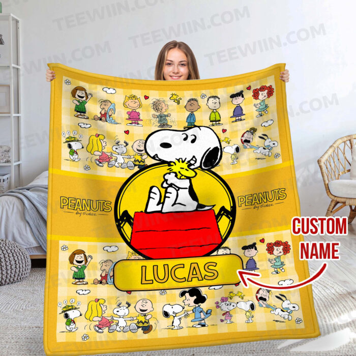 Personalized Snoopy Lovers Blanket, The Peanuts Custom Name Snoopy Blanket, Baby Shower Blanket - Image 7