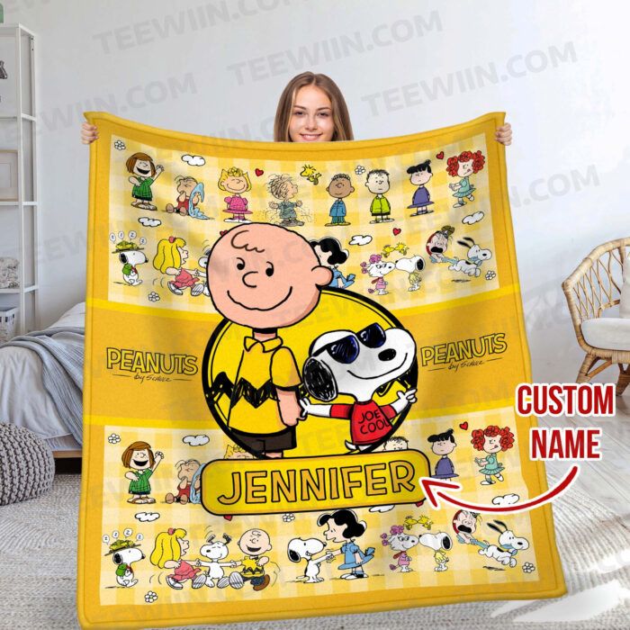 Personalized Snoopy Lovers Blanket, The Peanuts Custom Name Snoopy Blanket, Baby Shower Blanket - Image 6
